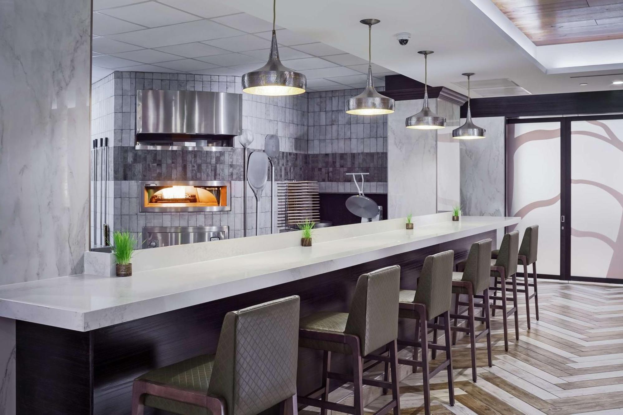 Doubletree By Hilton Hotel Denver Esterno foto