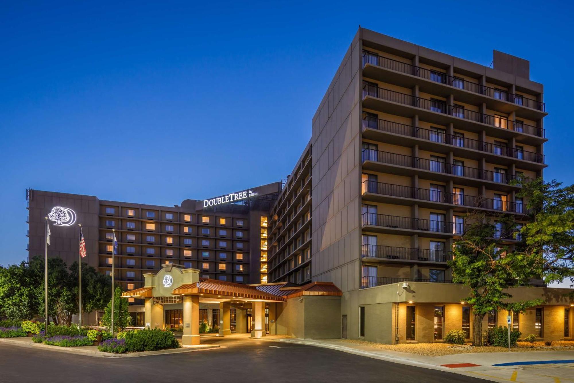 Doubletree By Hilton Hotel Denver Esterno foto