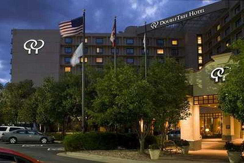 Doubletree By Hilton Hotel Denver Esterno foto