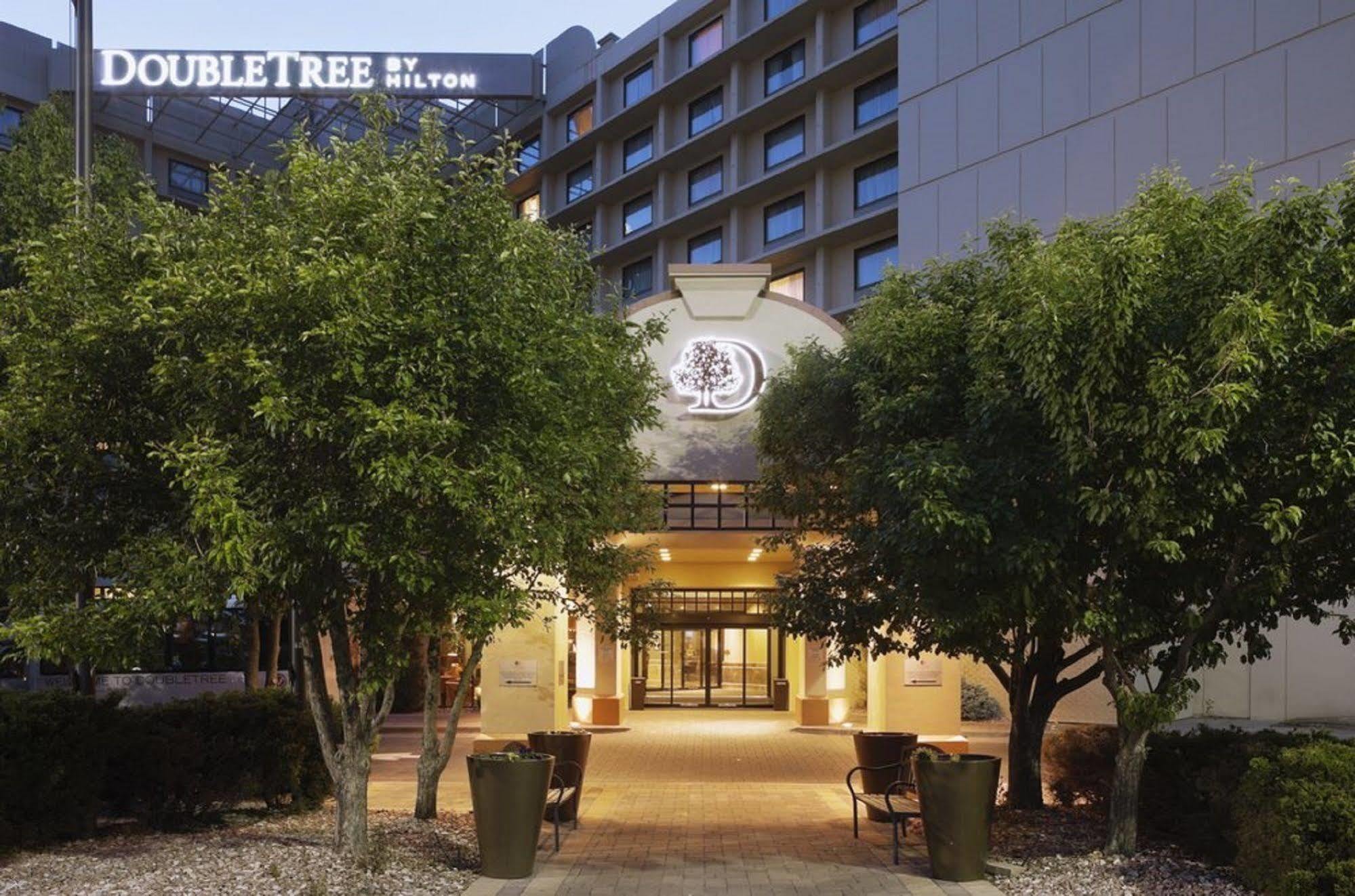 Doubletree By Hilton Hotel Denver Esterno foto